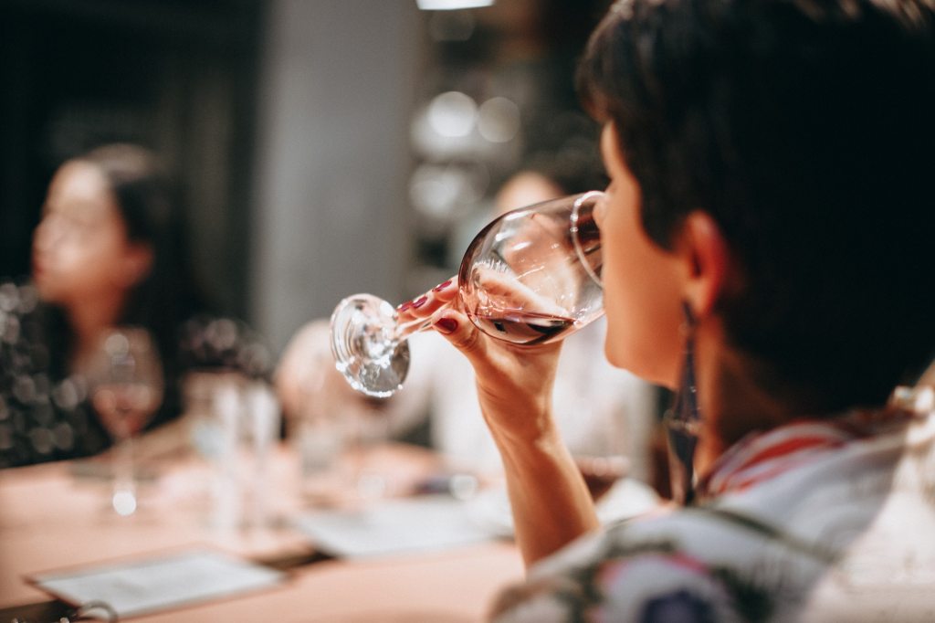 Building a Strong Wine Club Community: Innovating and Enhancing Your Online Engagement&nbsp;Strategies